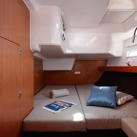 Bavaria Cruiser 51- Lui Botel *